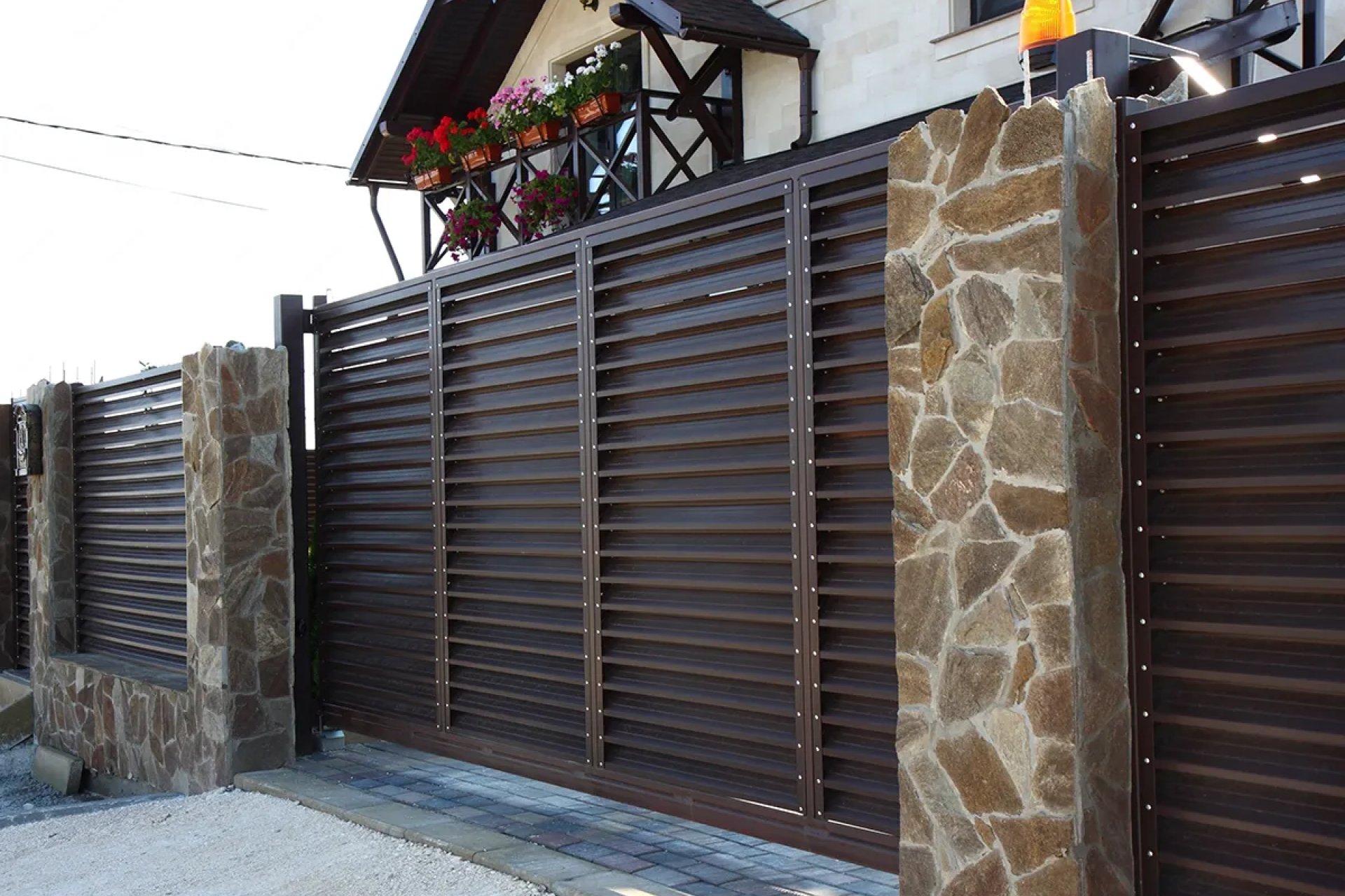 Sürgülü Kapı Sistemleri