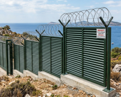 Gümüşlük Jiletli Rüzgar Kırıcılı Çit Panjur çit